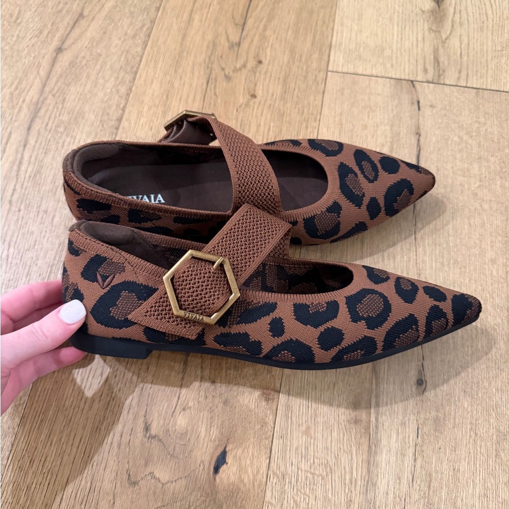 Vivaia Maria Pointed Toe Mary Jane Flats Size 36.5 Brown Leopard Print Size 6 - Picture 2 of 8
